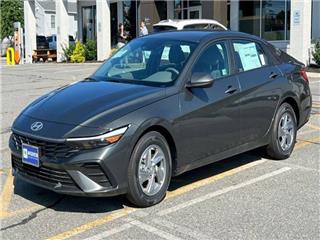 2024 Hyundai Elantra se