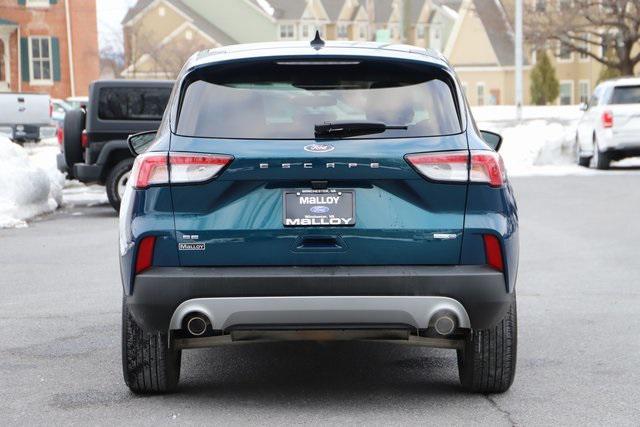 2020 ford escape se