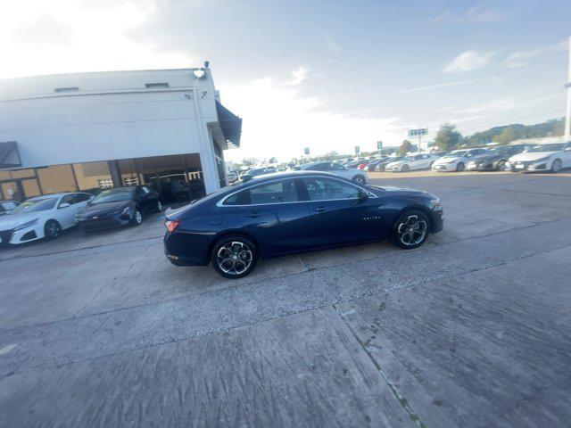 2022 chevrolet malibu fwd lt