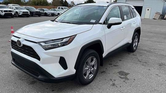 2024 Toyota RAV4