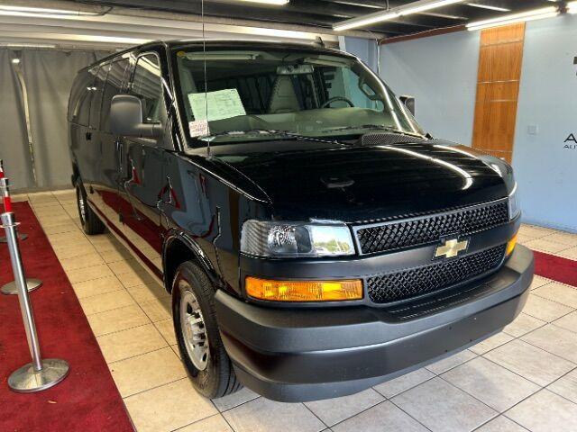 2023 chevrolet express 3500 ls