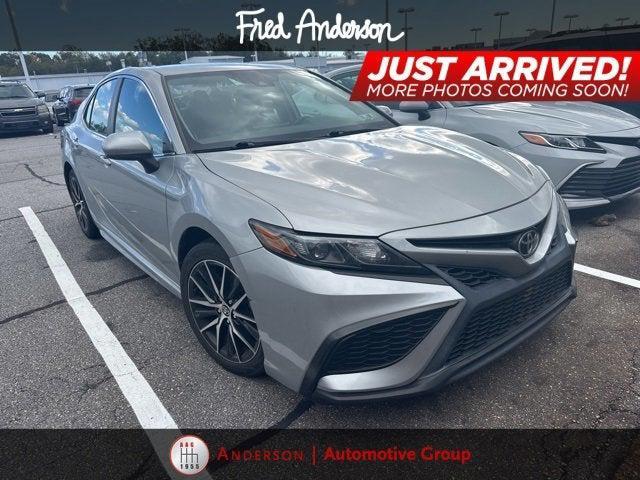 2021 toyota camry se