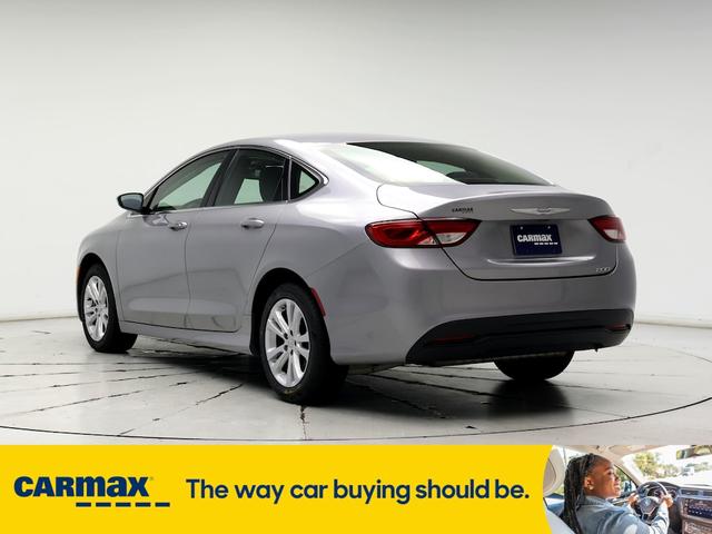 2017 chrysler 200 lx