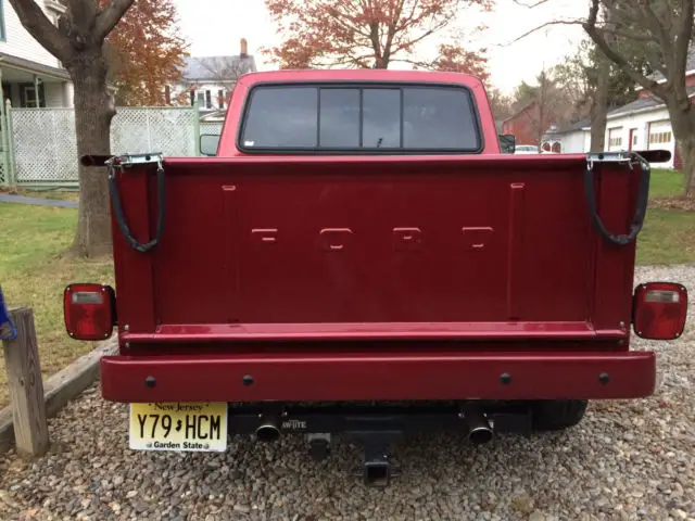 '79 ford f 100 custom step side pick up truck