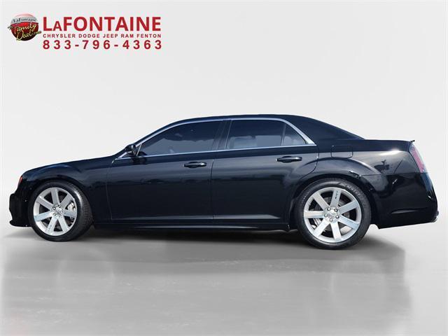 2013 chrysler 300 srt8
