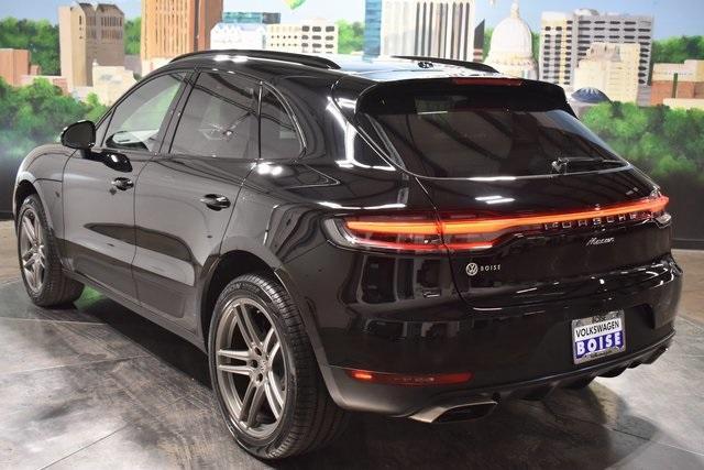 2021 porsche macan base