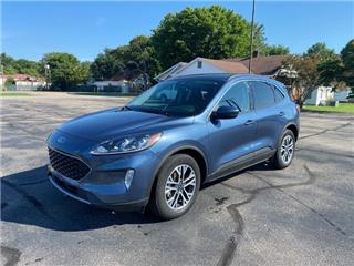 2020 Ford Escape sel