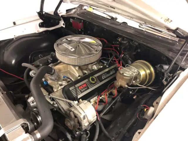 1968 oldsmobile cutlass -convertible-big block with 5 speed-12 bolt-ps-pb