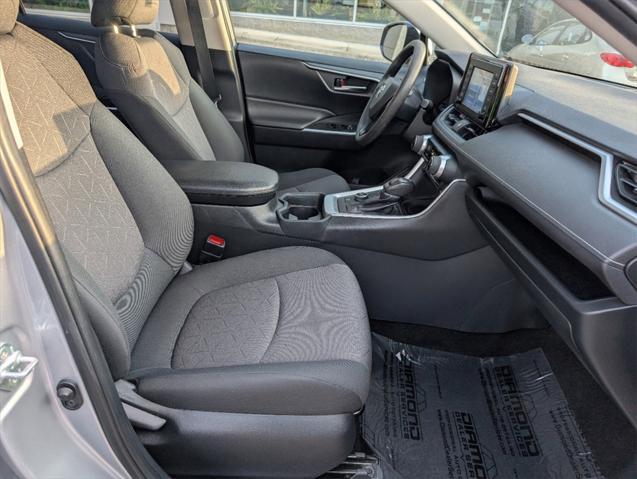 2019 toyota rav4 hybrid xle
