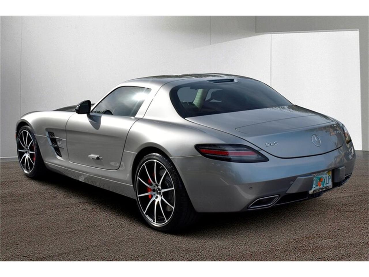 2013 mercedes-benz sls amg gt