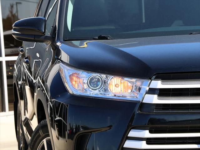 2019 toyota highlander xle