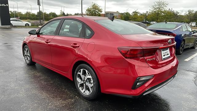2021 kia forte lxs
