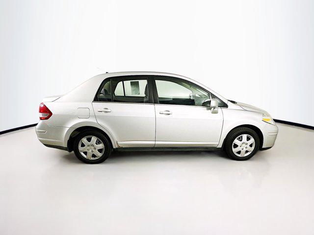 2008 nissan versa s