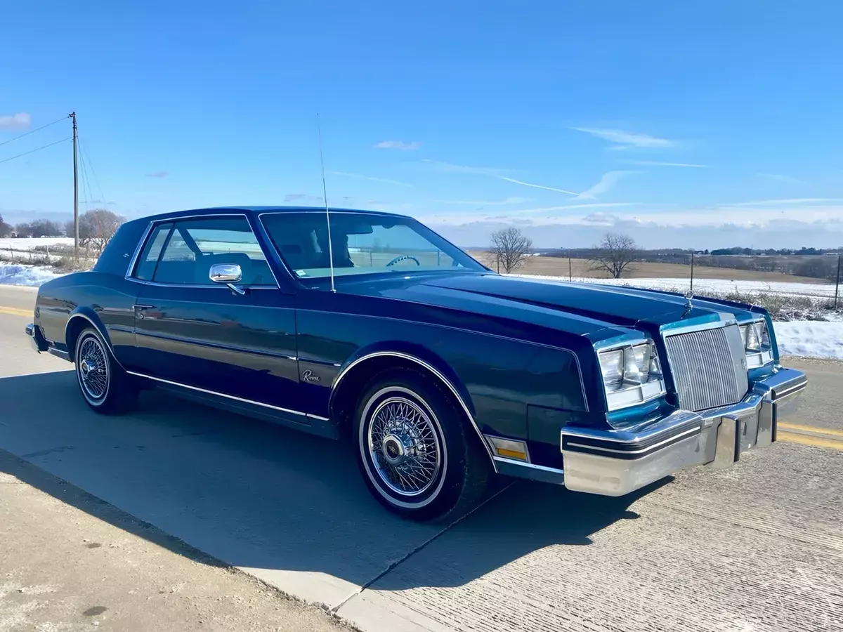 1979 buick riviera v8 auto daily driver runs awesome! clean survivor hd video