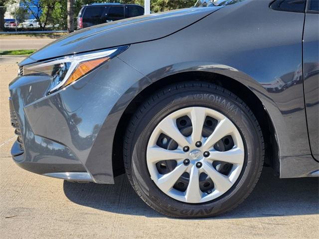 2023 toyota corolla hybrid le