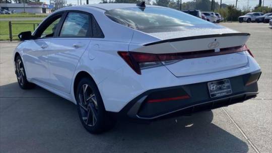 new 2025 hyundai elantra sel sport