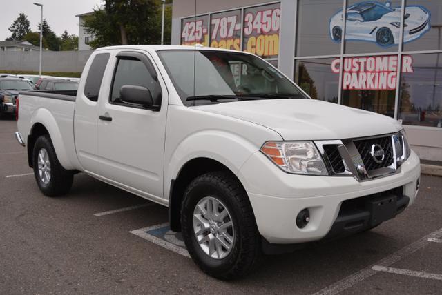 2017 nissan frontier sv