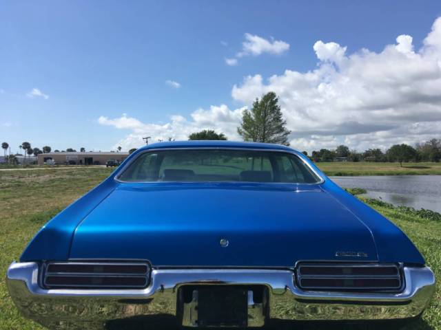 1969 pontiac gto- 4 speed-400 engine