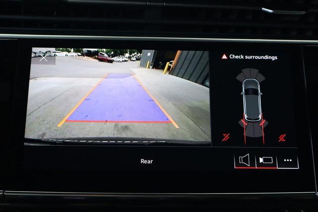 2021 audi q7 45 premium