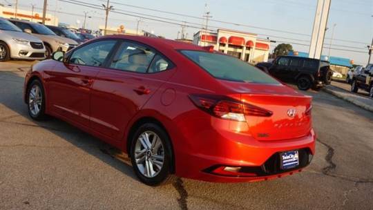 2020 hyundai elantra sel