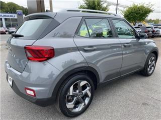 2021 Hyundai Venue sel