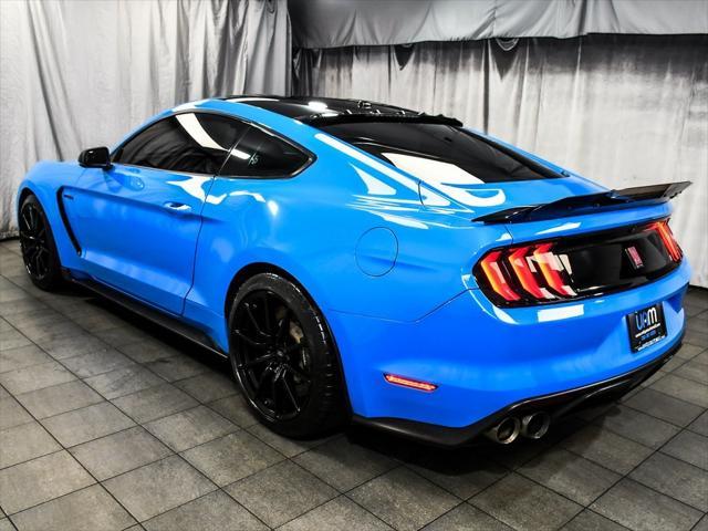 2017 ford shelby gt350 base