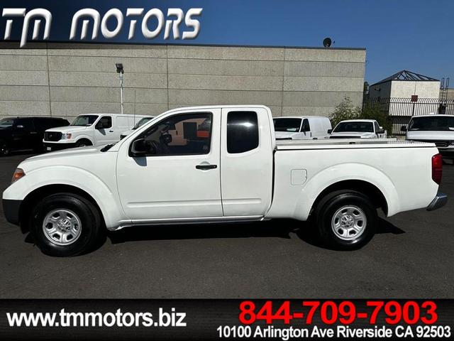 2015 nissan frontier sv-i4