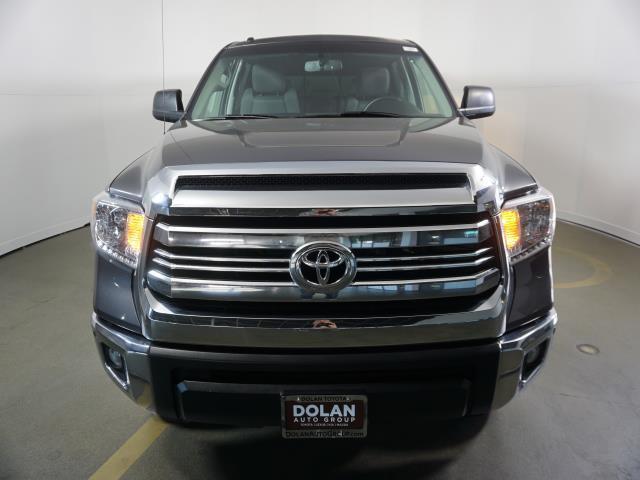 2016 toyota tundra sr5 4x4 sr5 4dr crewmax cab pickup sb (5.7l v8 ffv for sale in reno, nevada