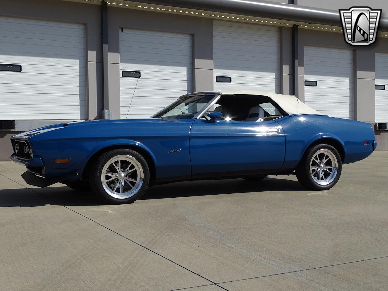1972 ford mustang