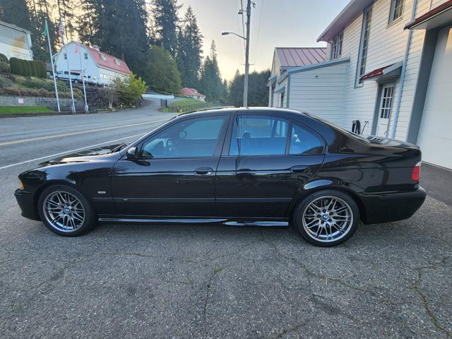 2000 bmw m5 base
