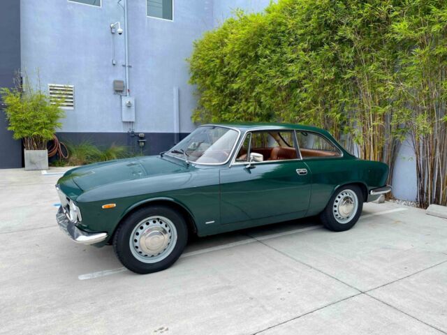 non-restored - 1966 step nose in great original conditions