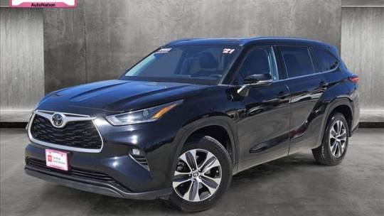 2021 toyota highlander xle