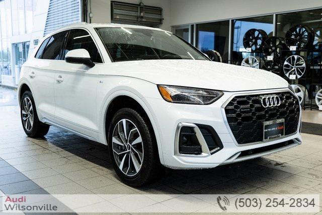 2024 audi q5 45 s line premium plus