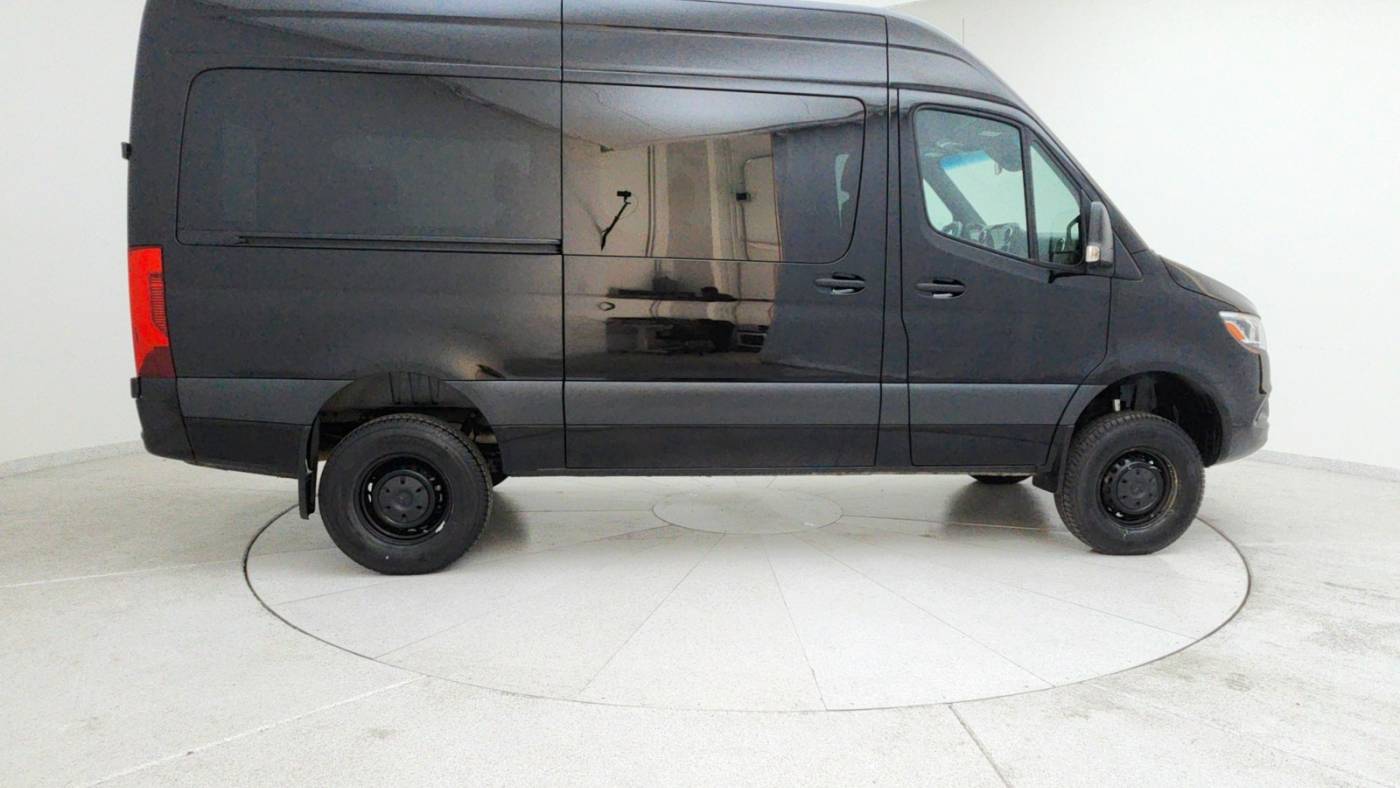 2024 mercedes-benz sprinter 2500