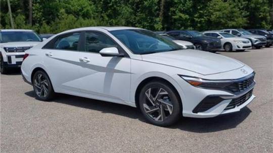 2024 Hyundai Elantra