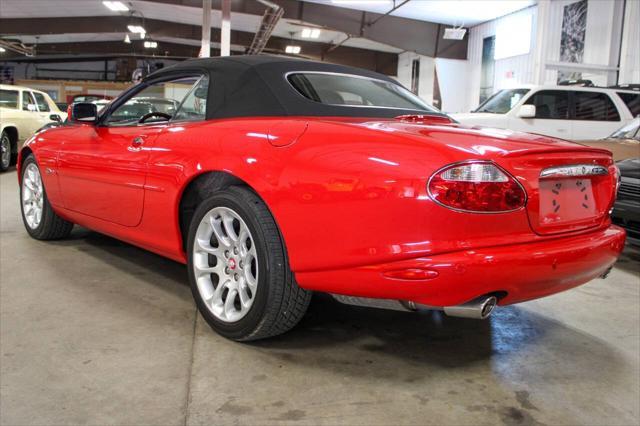 2002 jaguar xkr base