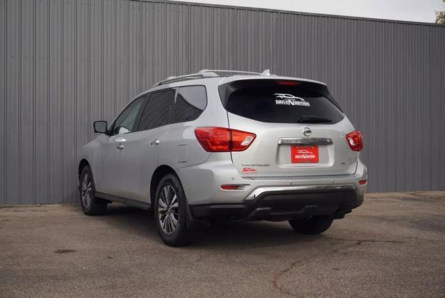 2019 nissan pathfinder sl