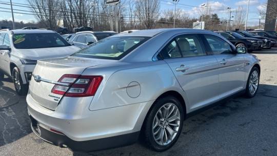 2015 Ford Taurus