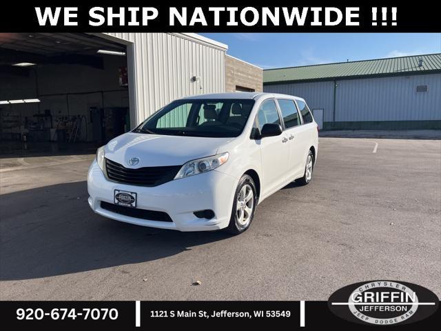 2017 toyota sienna l