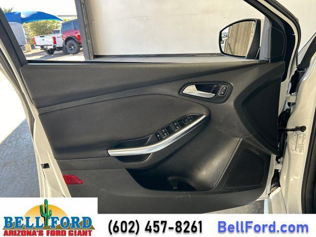 2018 ford focus st base