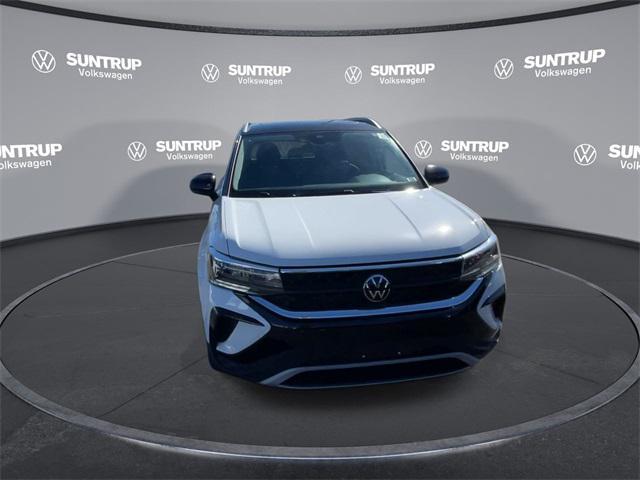 2023 volkswagen taos 1.5t se