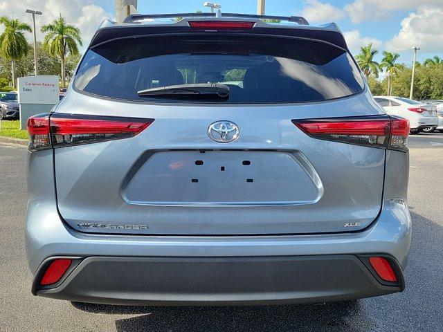 2023 toyota highlander xle