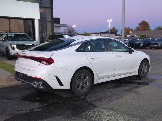 2023 kia k5 lxs