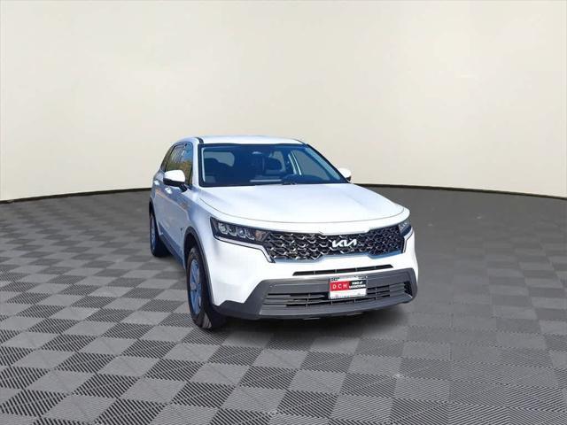 2022 kia sorento lx