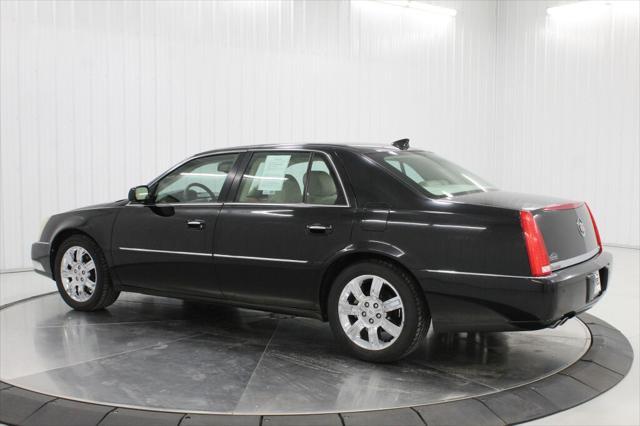 2011 cadillac dts platinum collection