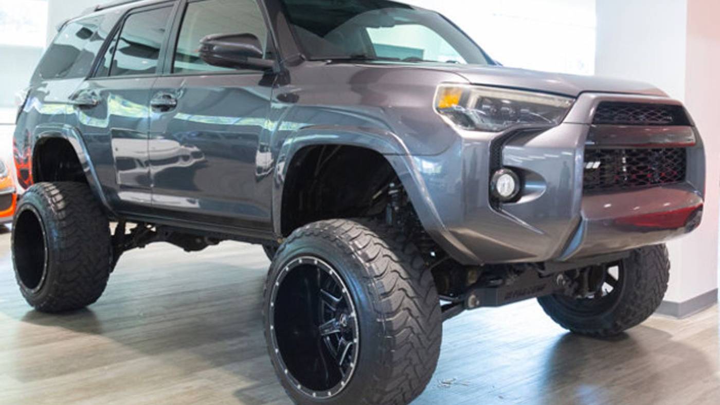 2018 toyota 4runner sr5