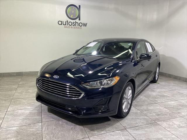 2020 ford fusion se