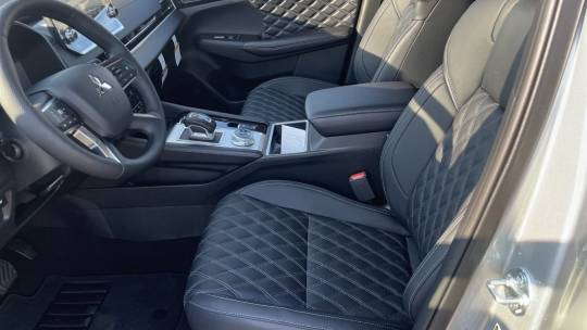 2024 Mitsubishi Outlander
