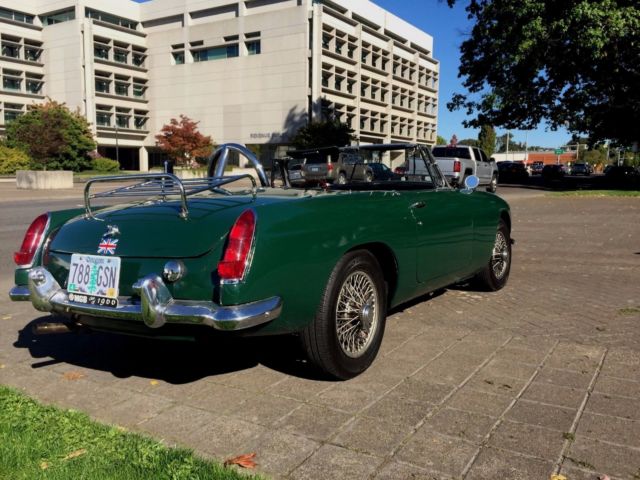 1966 mgb ~ beautiful, eye-catching runner!!!!