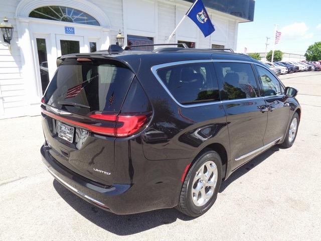 2022 chrysler pacifica limited